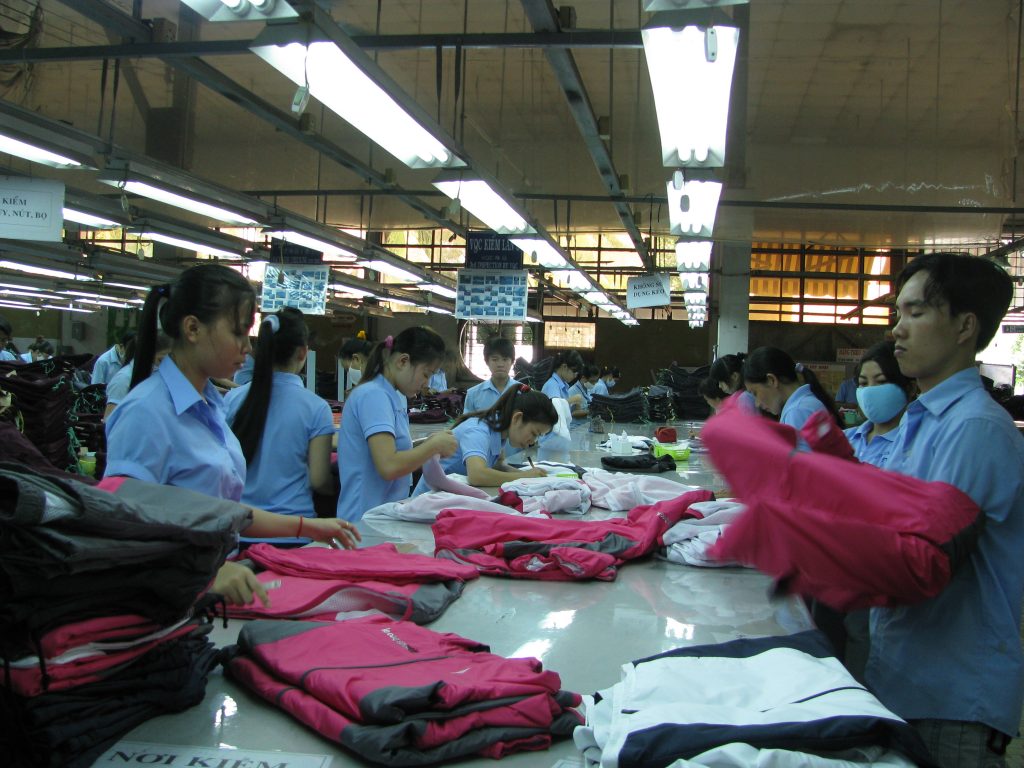Sản xuất dệt may Việt Nam